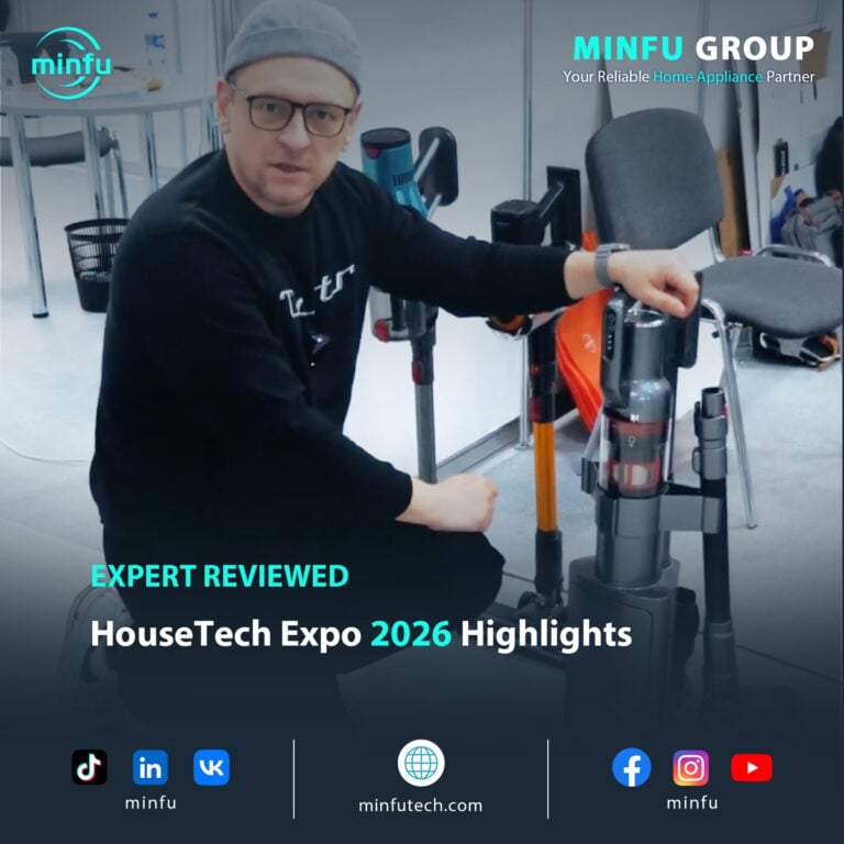 minfu-s17-c888-expert-review-housetech-expo-2026 Tech expert reviewing Minfu S17 vacuum and C888 spot cleaner at HouseTech Expo 2026
